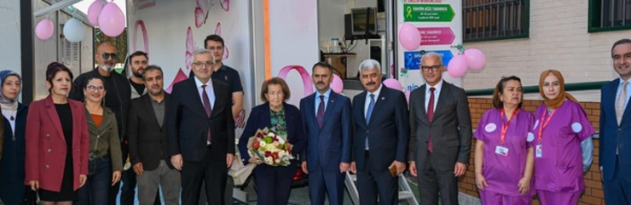 Kocaeli’de Mobil Mamografi Aracı Hizmete Girdi: Meme Kanseri Taraması