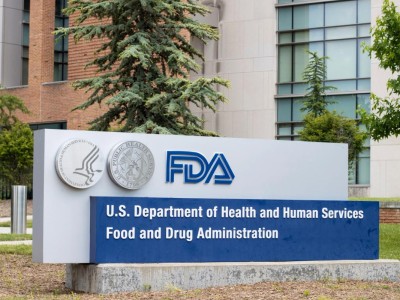 FDA, Tecentriq’i Evre III Kolon Kanserinde Onayladi