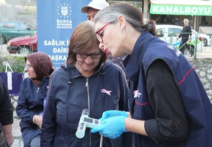 Meme Kanseri Farkındalığında Bursa Belediyesi’nden Örnek Çalışma