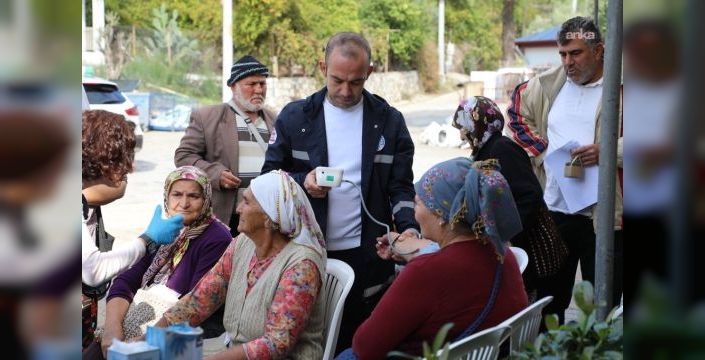 Muğla Hisarönü'nde kadınlara meme kanseri eğitimi verildi
